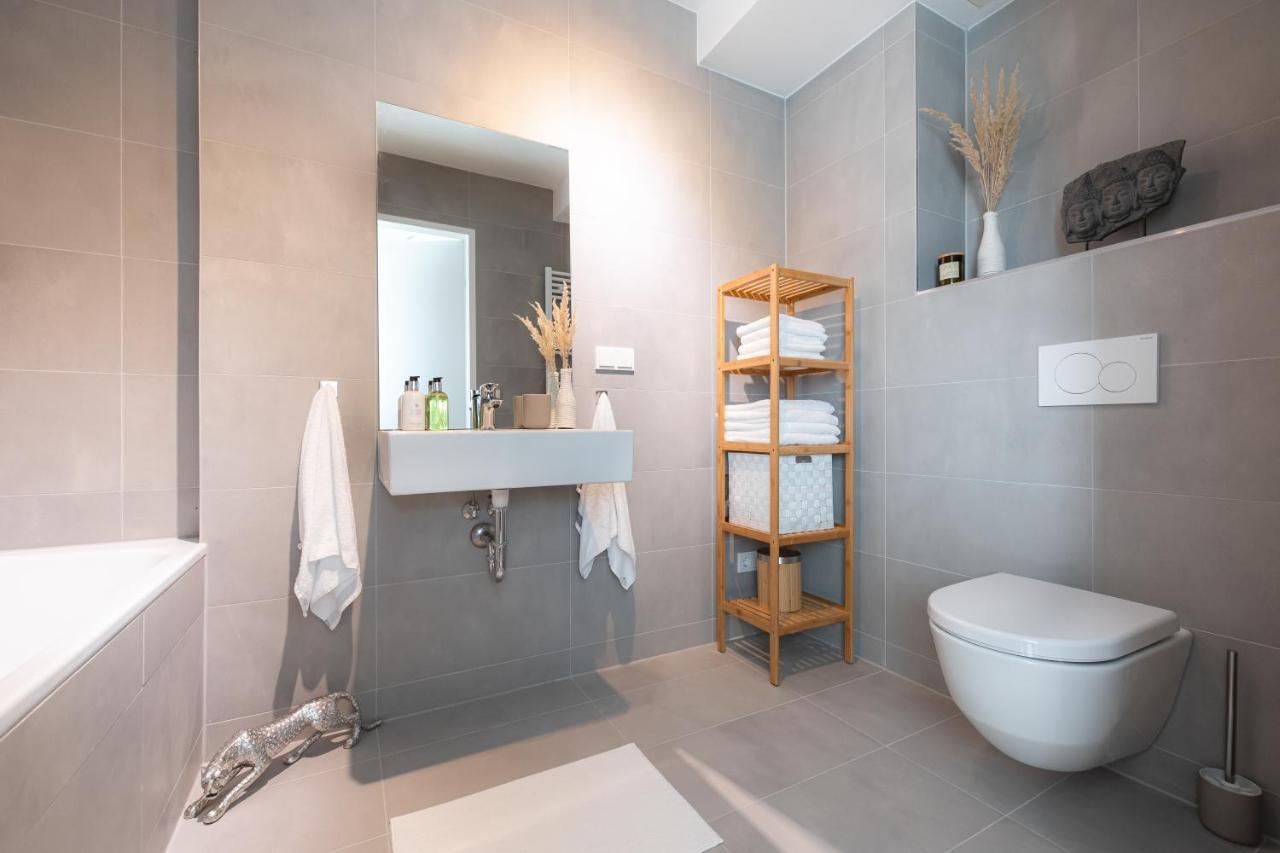 New Luxury Apartment Overlooking Viena Exterior foto